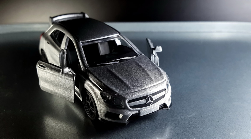 Illustration for article titled A silver Merc